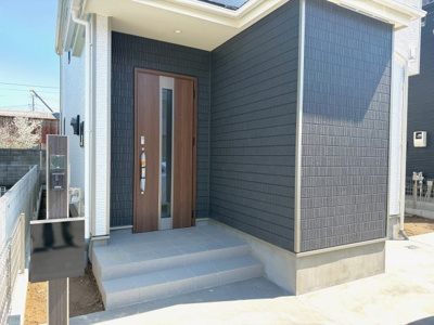 【エントランス】 | 印西市大森A号棟 | 即日のご見学も可能です。お気軽に0476-37-3888までお問合せ下さい。