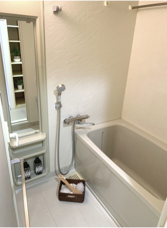 ドゥーエ幡ヶ谷の浴室