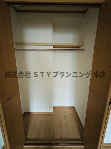 仲介手数料０円！リアライズ稲永駅前の収納