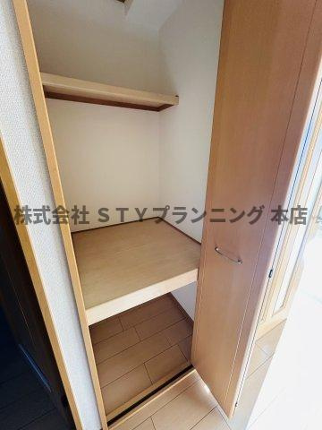 仲介手数料０円！リアライズ稲永駅前の収納