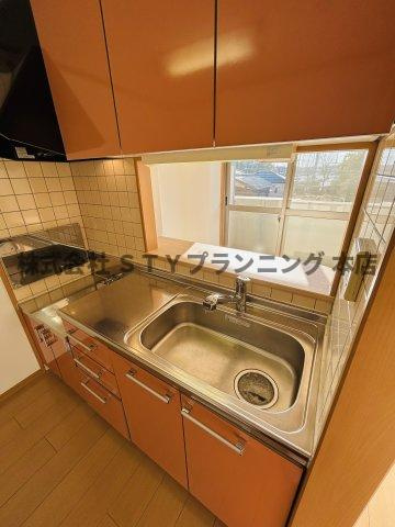 仲介手数料０円！リアライズ稲永駅前のキッチン