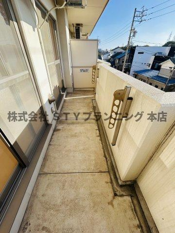 仲介手数料０円！リアライズ稲永駅前のバルコニー