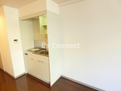 【その他】 | ステラハウス勾当台公園 | シンクの横には冷蔵庫スペース。