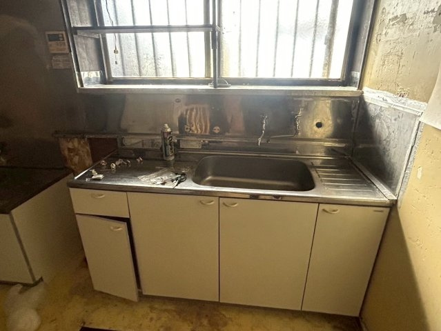 戸塚区秋葉町　戸建てのキッチン