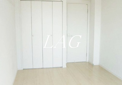 【居間・リビング】 | サングレイスⅡ | 洋室のお部屋です。