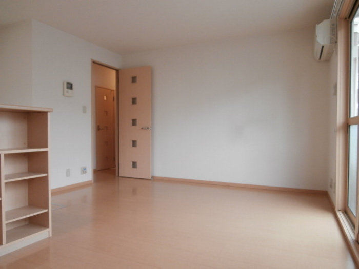 サニーコートの居間・リビング