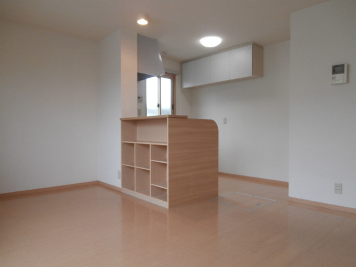 サニーコートの居間・リビング