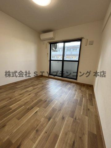 仲介手数料０円！A・City野跡の居間・リビング