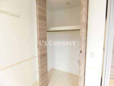 【収納】 | クレール八乙女 | クローゼットでお荷物もすっきり収納。