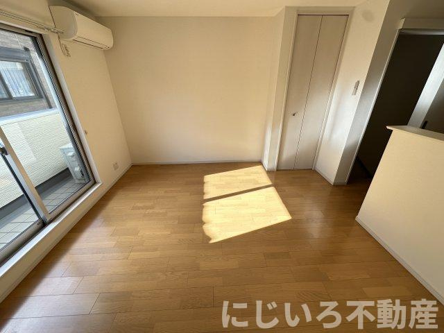 トレランスMの居間・リビング