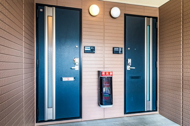 アムール宮沖　Bのエントランス