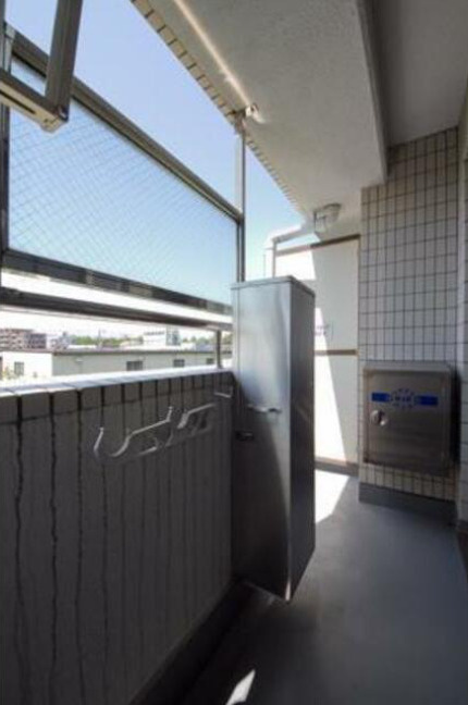 エステージ西調布Bのバルコニー