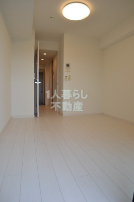 【居間・リビング】 | グラントゥルース大森ライズ | ゆったりとした居間です