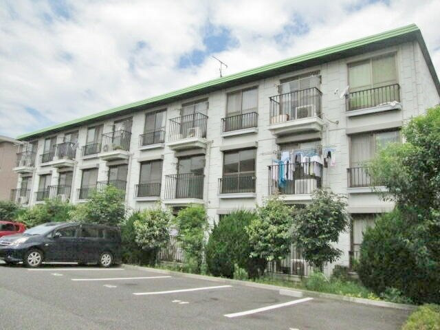 東大和市南街２丁目のアパートの外観