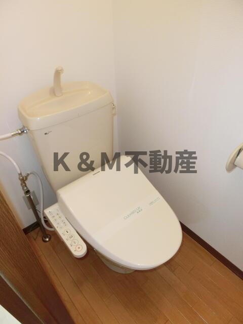 カーサ馬橋Ｃのトイレ|コンパクトで使いやすいトイレです