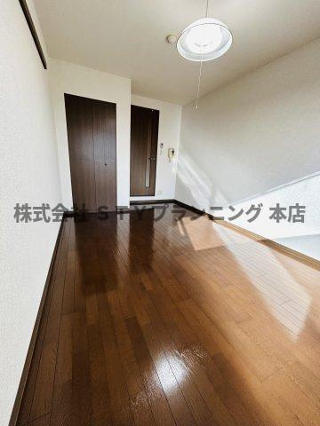 仲介手数料０円！サンマール新瑞の居間・リビング