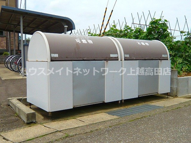 フィルコート新町 参番館のその他|ゴミステーション（民間回収）