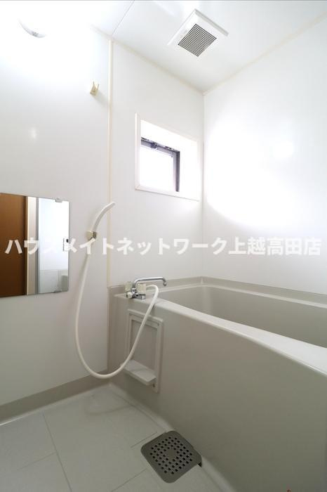 フィルコート新町 参番館の浴室|浴室（参考同型201号室室内写真）