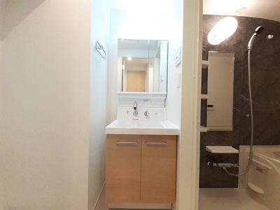 【洗面所】 | パルトネール板付 | シンプルで使いやすい洗面台です！