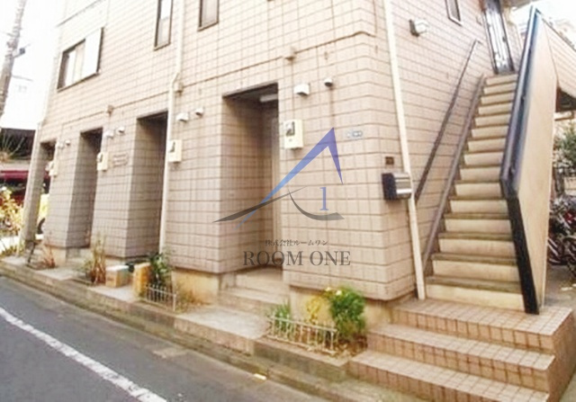 クローバーハイツのエントランス|エントランスです。