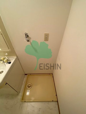  | クレスティ空港前