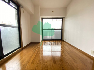  | クレスティ空港前