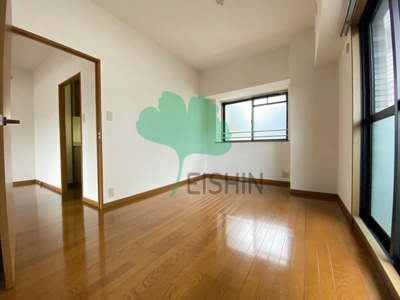  | クレスティ空港前