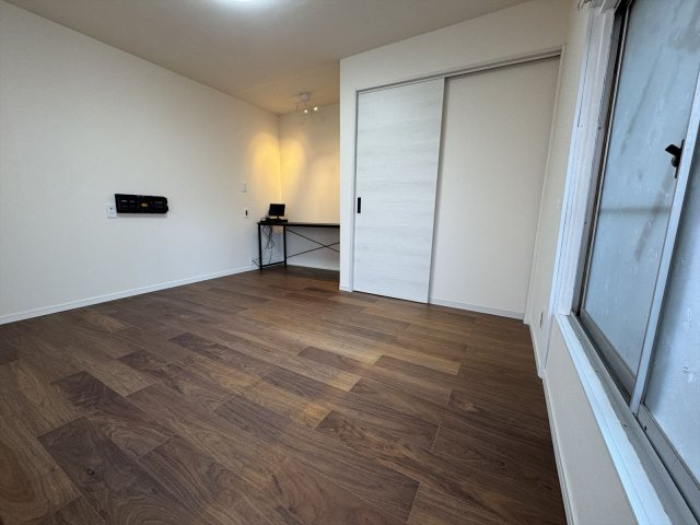 市川曽谷7丁目戸建の居間・リビング