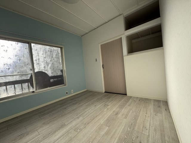 市川曽谷7丁目戸建の居間・リビング