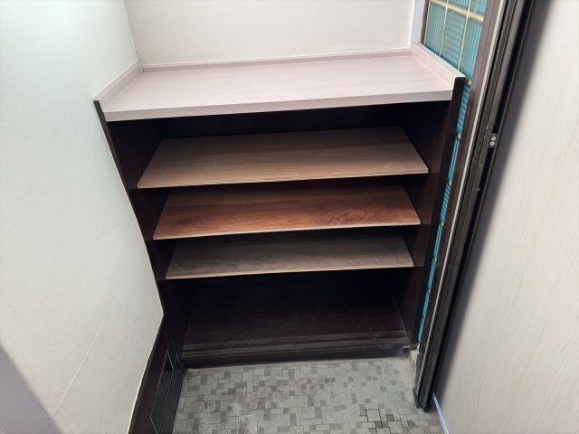 市川曽谷7丁目戸建の収納