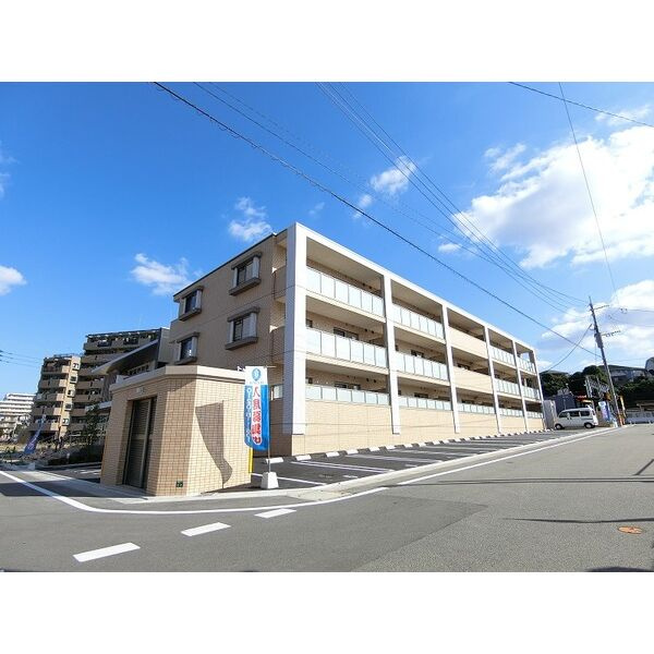 エスペラージュ香椎駅前