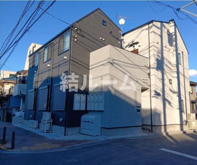 練馬区高松１丁目のアパート