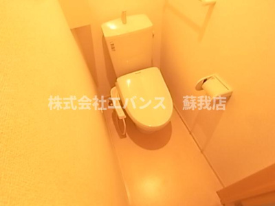 【トイレ】 | アルページュ | 落ち着いた色調の温水洗浄便座付トイレです