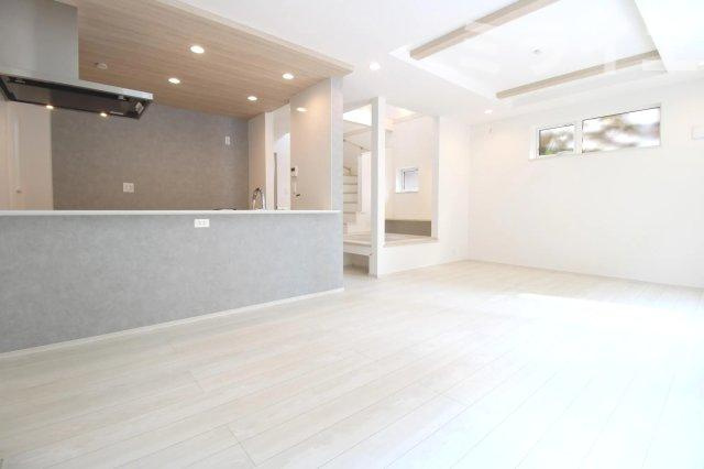 【新築戸建】札幌市東区北19条東10丁目2棟の居間・リビング