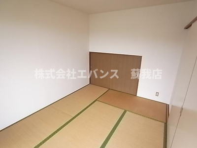 【和室】 | エステートマンション | 落ち着いた雰囲気の和室付きです