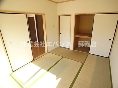  | サンフォーリスト仁戸名