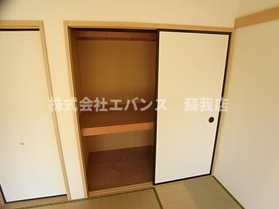 【収納】 | サンフォーリスト仁戸名 | 大きなスペースがあり、収納には困りません