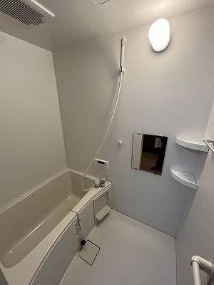 奥沢コーポラスの浴室