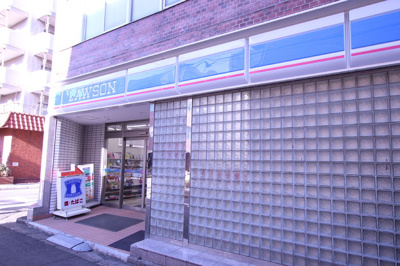 ローソン 新狭山駅北口店まで180ｍ