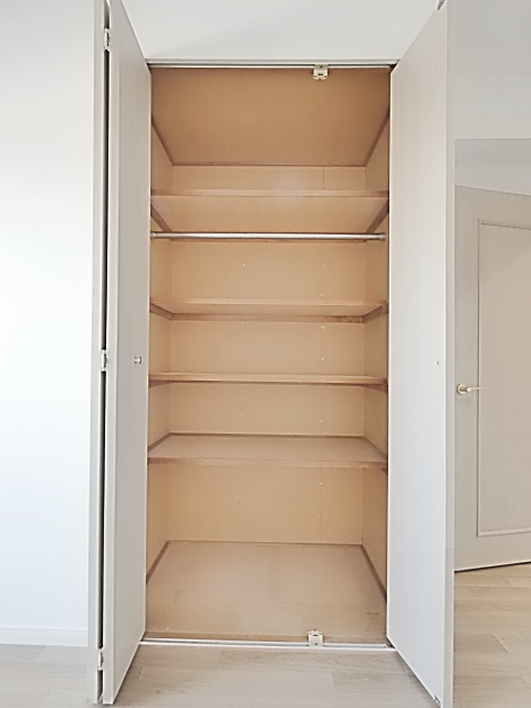 ウェルフォート幸川の収納