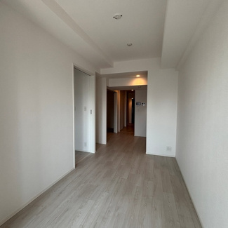 【居間・リビング】 | パークアクシス品川天王洲アイル | ※写真は同タイプ住戸です。