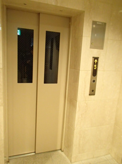 ★共用エレベーター★
