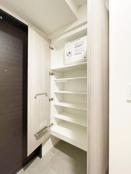 Ｂｒｉｌｌｉａ　ｉｓｔ　浅草の玄関