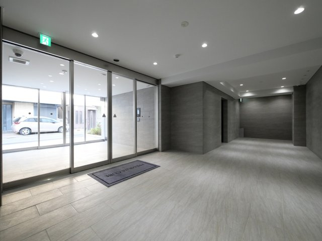 PREMIUM CUBE 池袋本町の外観