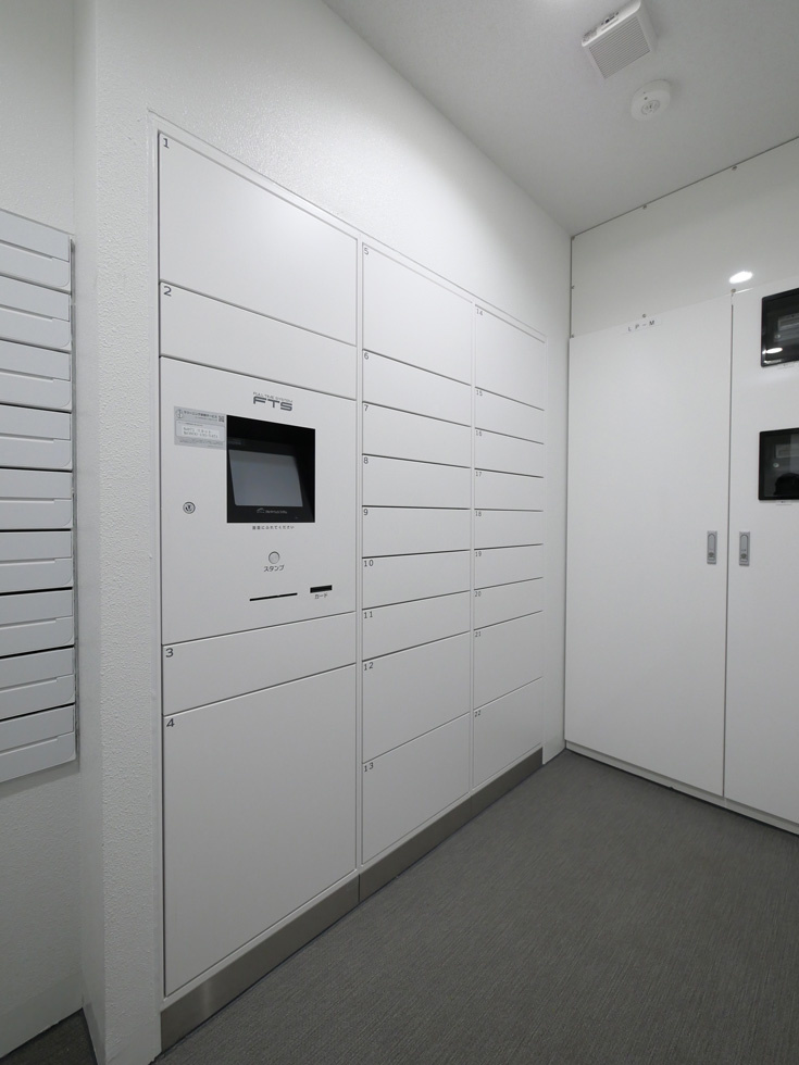 PREMIUM CUBE 池袋本町の外観