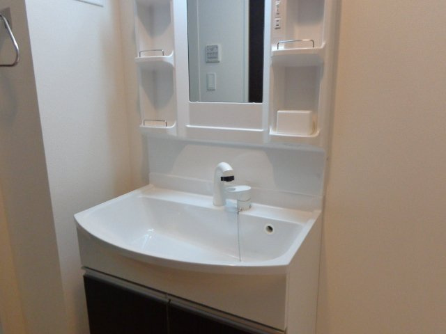 モデルナⅡの洗面所|洗面化粧台