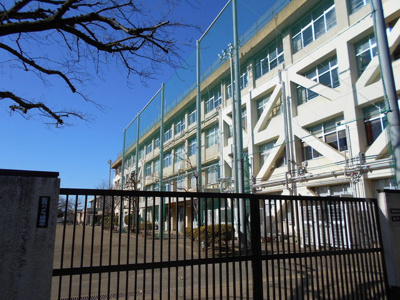 立川市立立川第九中学校まで850ｍ