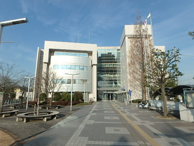 横浜市泉区役所まで1200ｍ