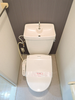 洗浄便座付きトイレ