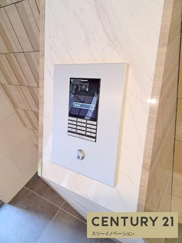 アドバンス大阪カーサのセキュリティ|★モニター付きインターホン完備★